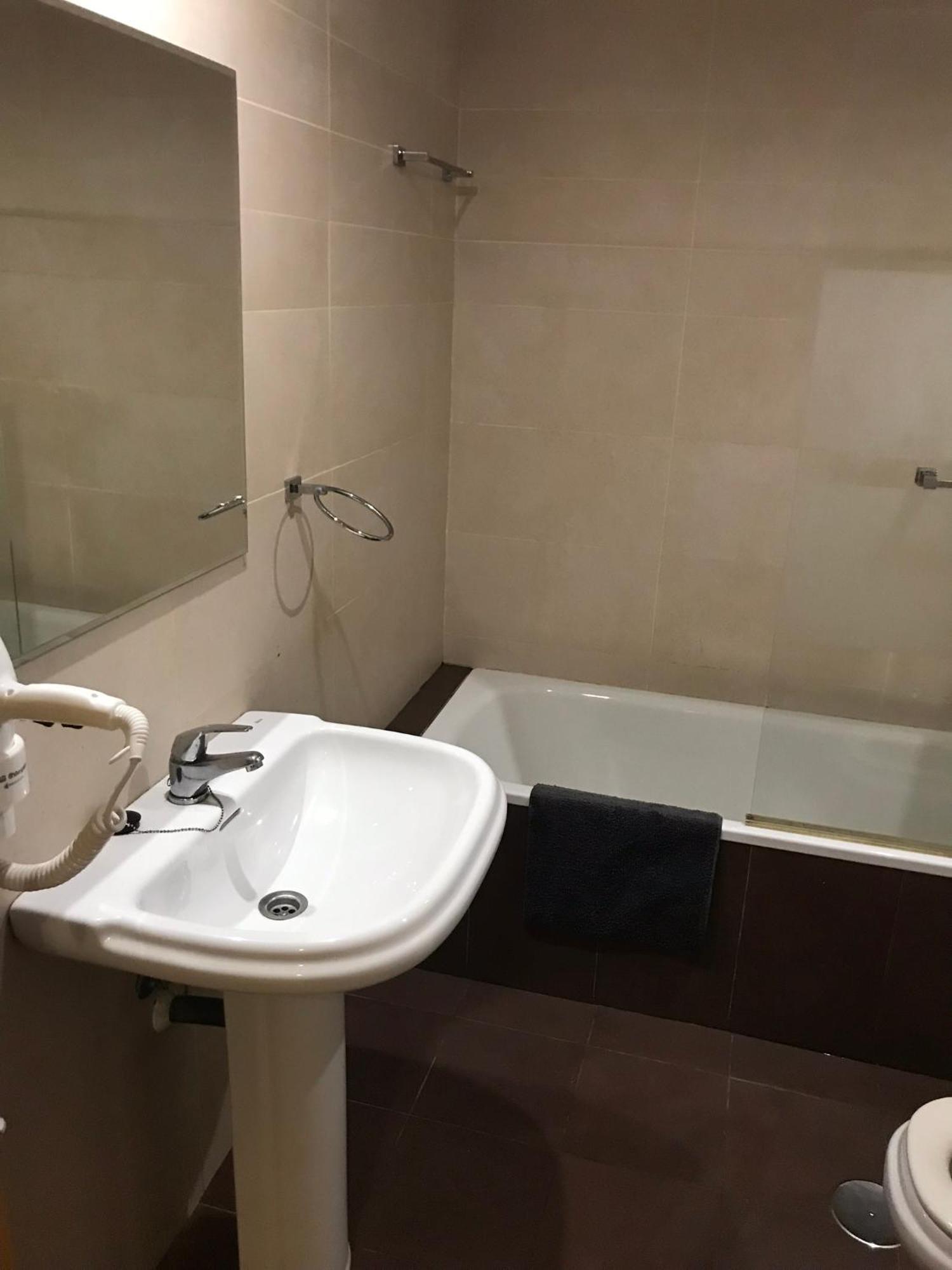 Malaga Boutique Stay - Carlos Haya Area With Parking Luaran gambar