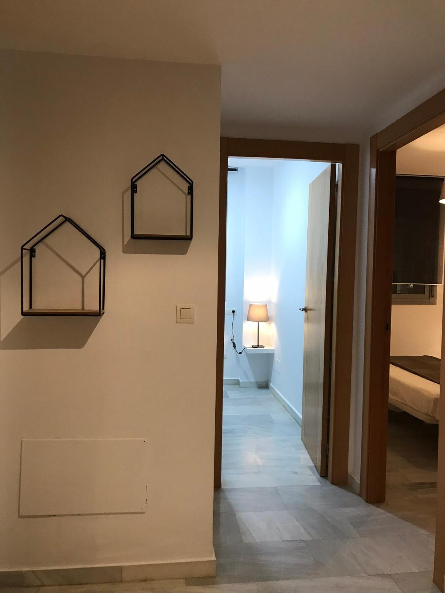 Malaga Boutique Stay - Carlos Haya Area With Parking Luaran gambar